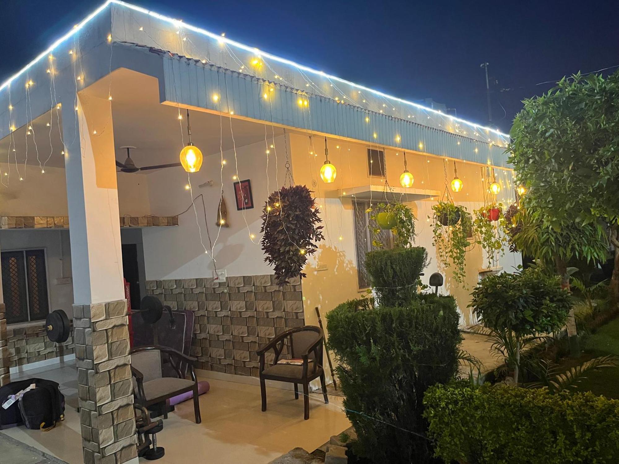 White House Villa Meerut Exterior photo